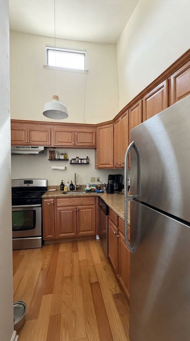 Ridgefield Condo: 19 Quincy Close