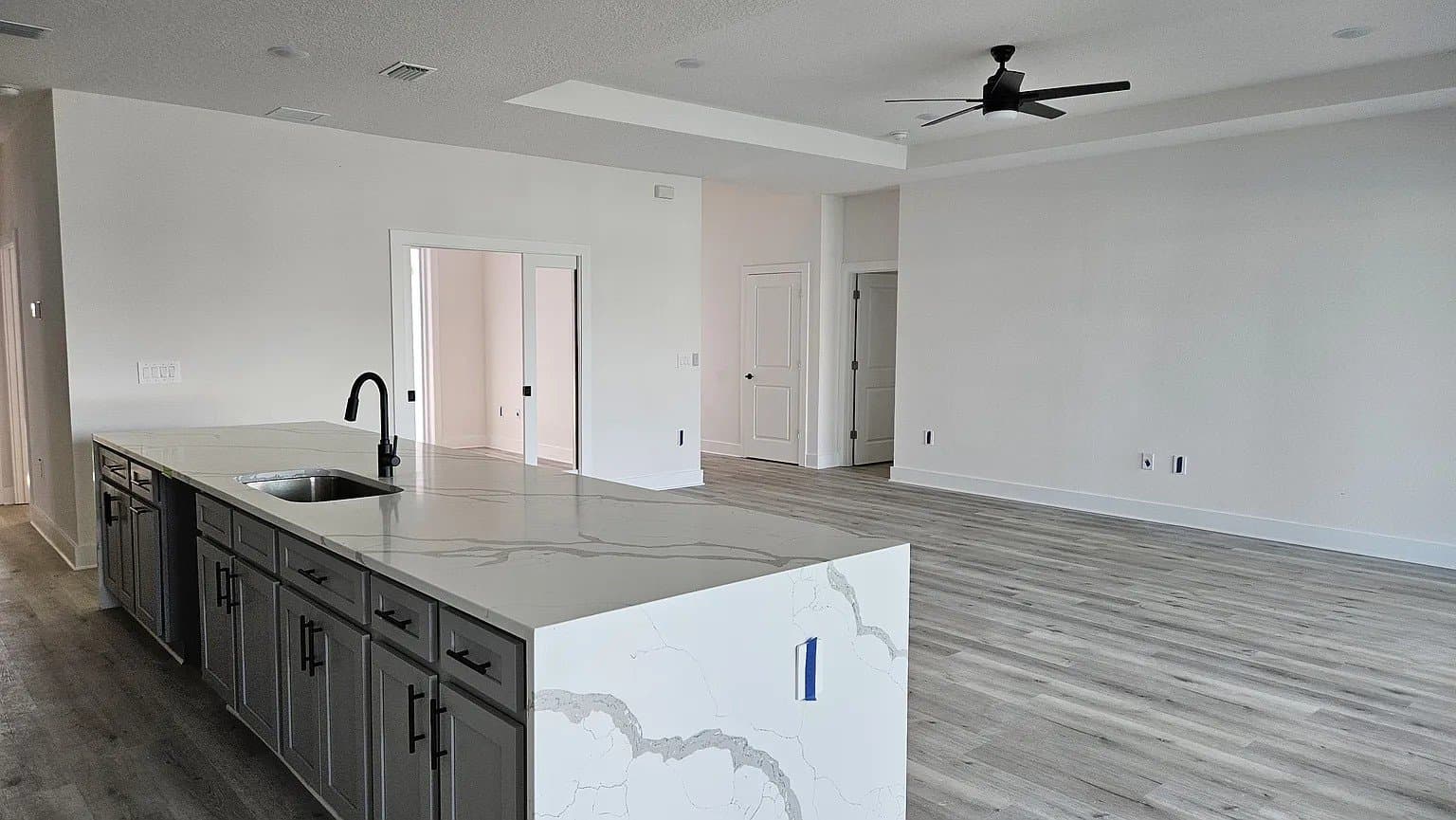 Port Charlotte House: 15108 Leipzig Cir