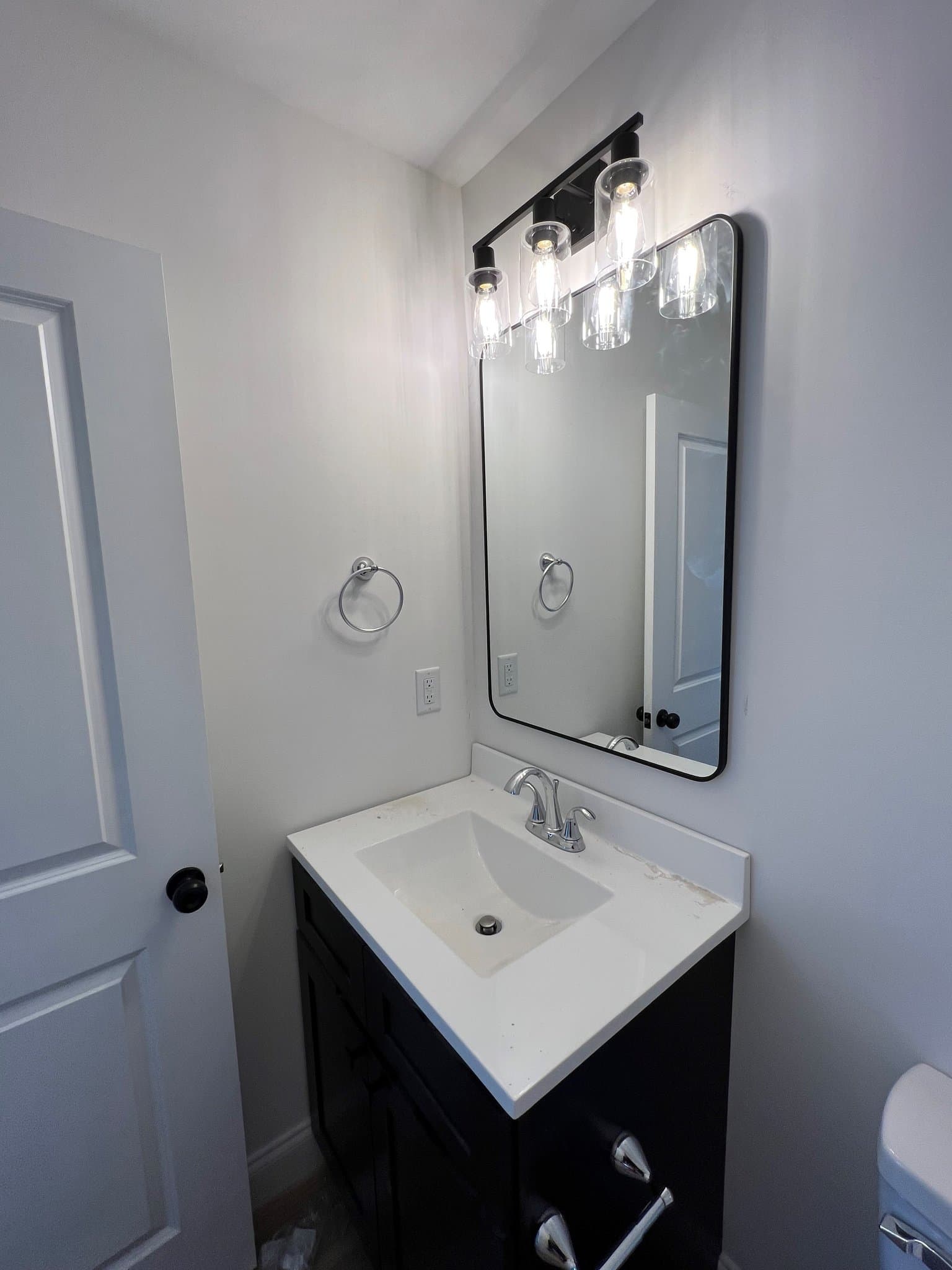 Grottoes Townhome: 129 20th Street