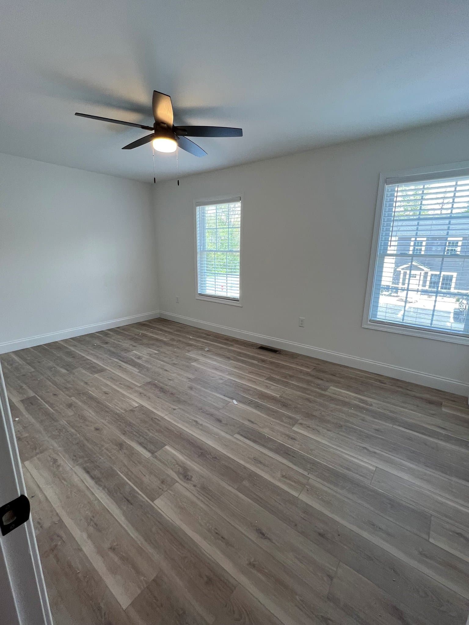 Grottoes Townhome: 129 20th Street