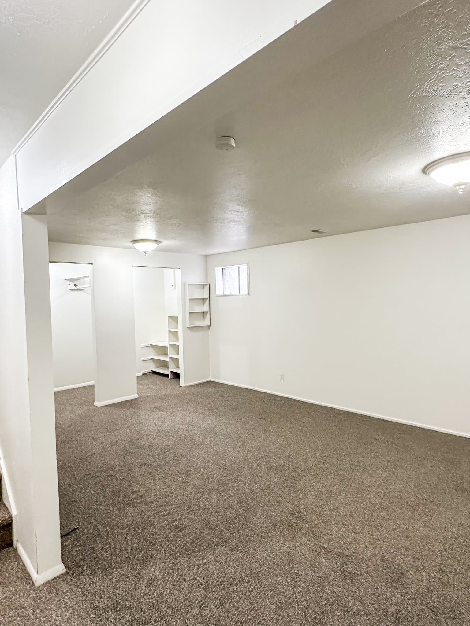 Taylorsville House: 5333 Peachwood Circle