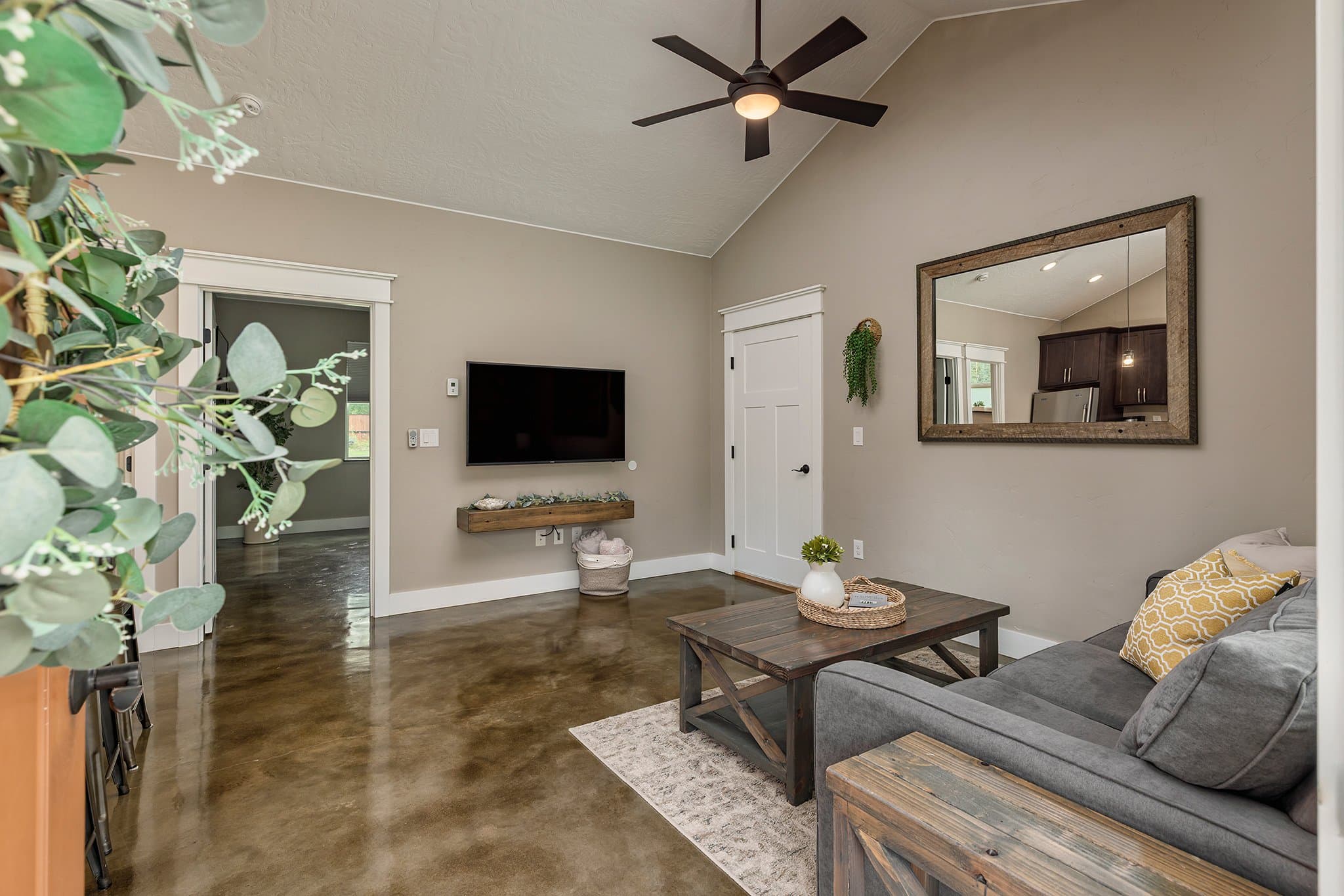 Wasilla Apartment: Stoneridge Place - 761 W Seldon Road