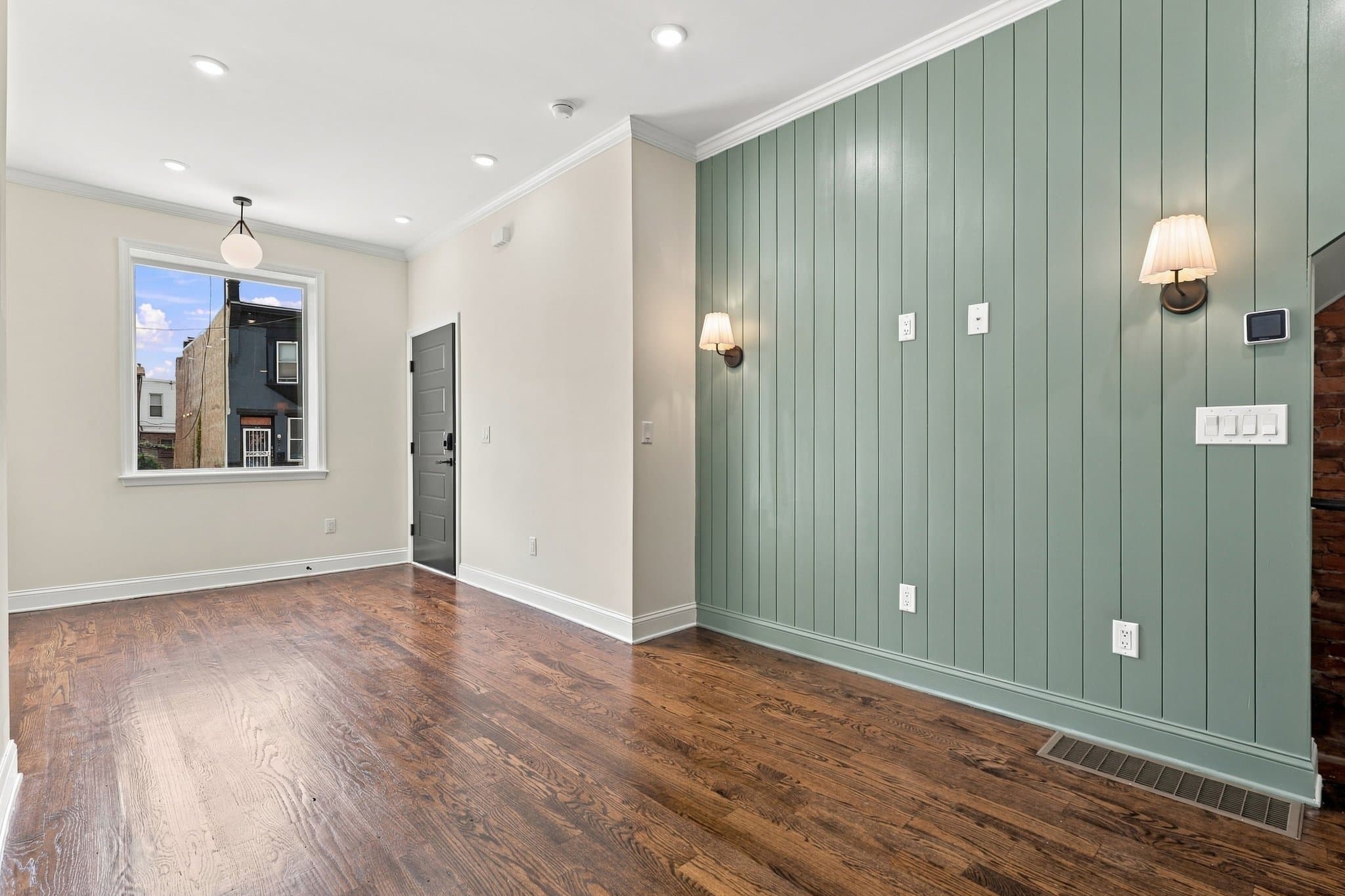 Philadelphia Apartment: 2434 N 33rd St