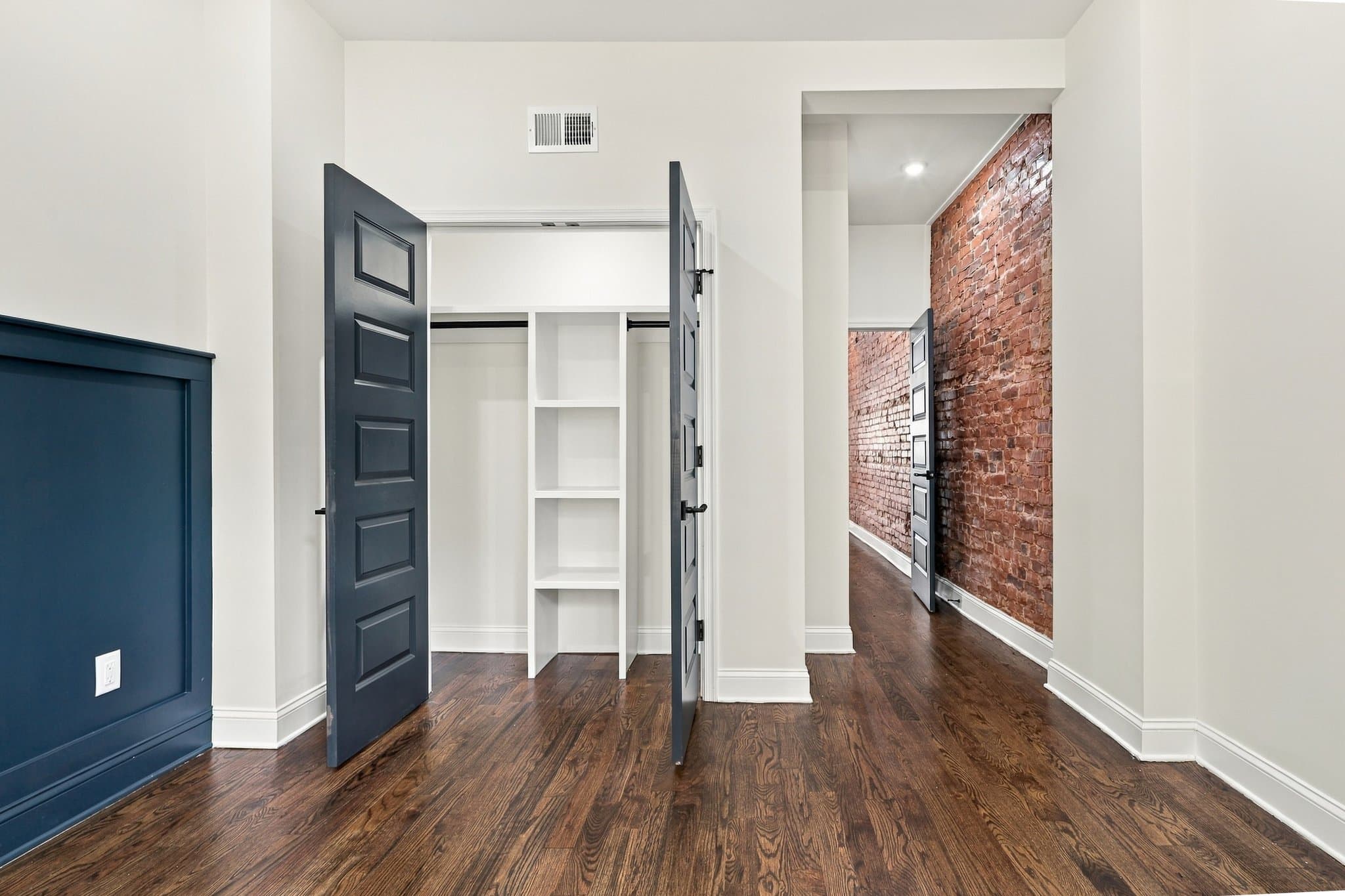 Philadelphia Apartment: 2434 N 33rd St