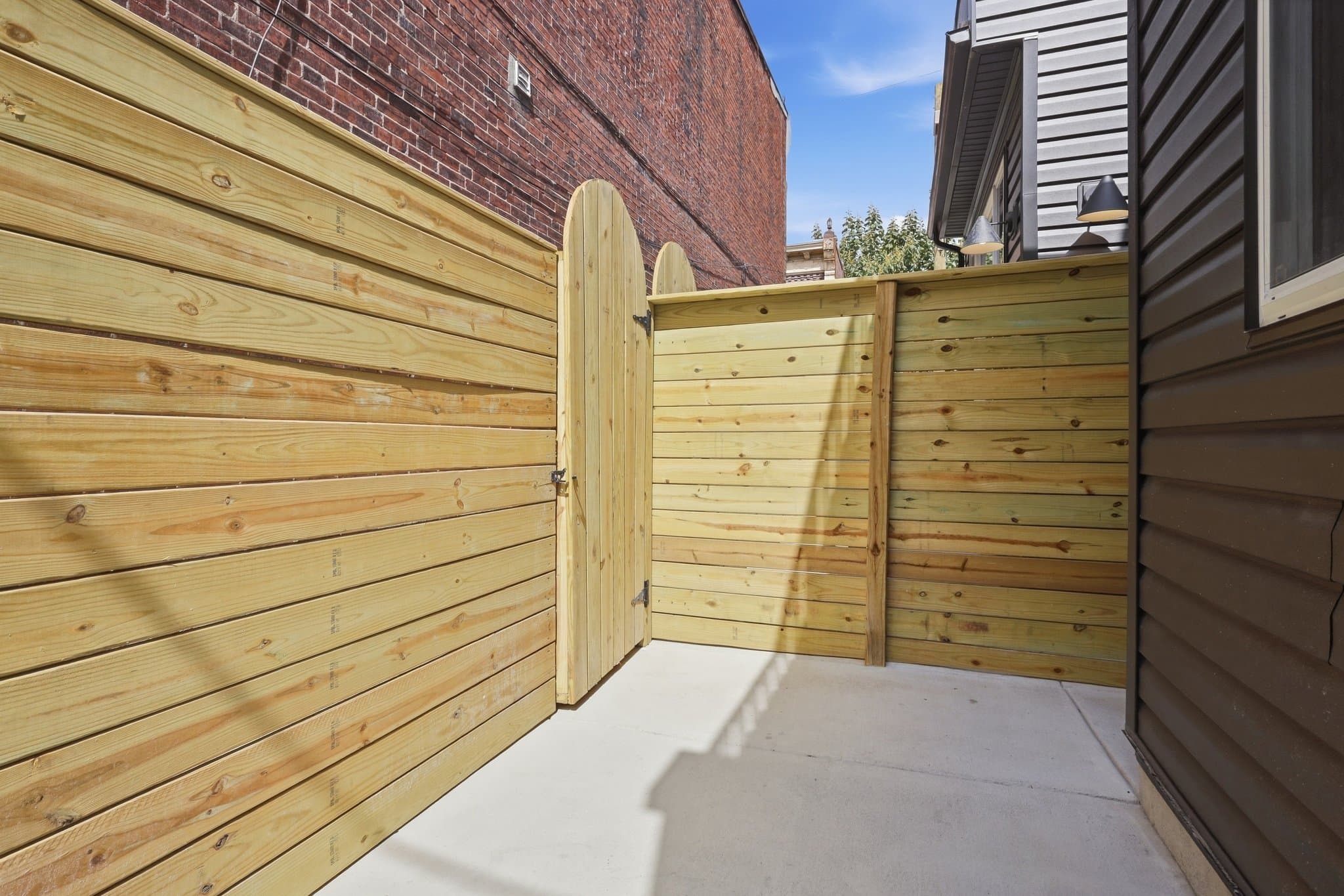 Philadelphia Apartment: 2434 N 33rd St
