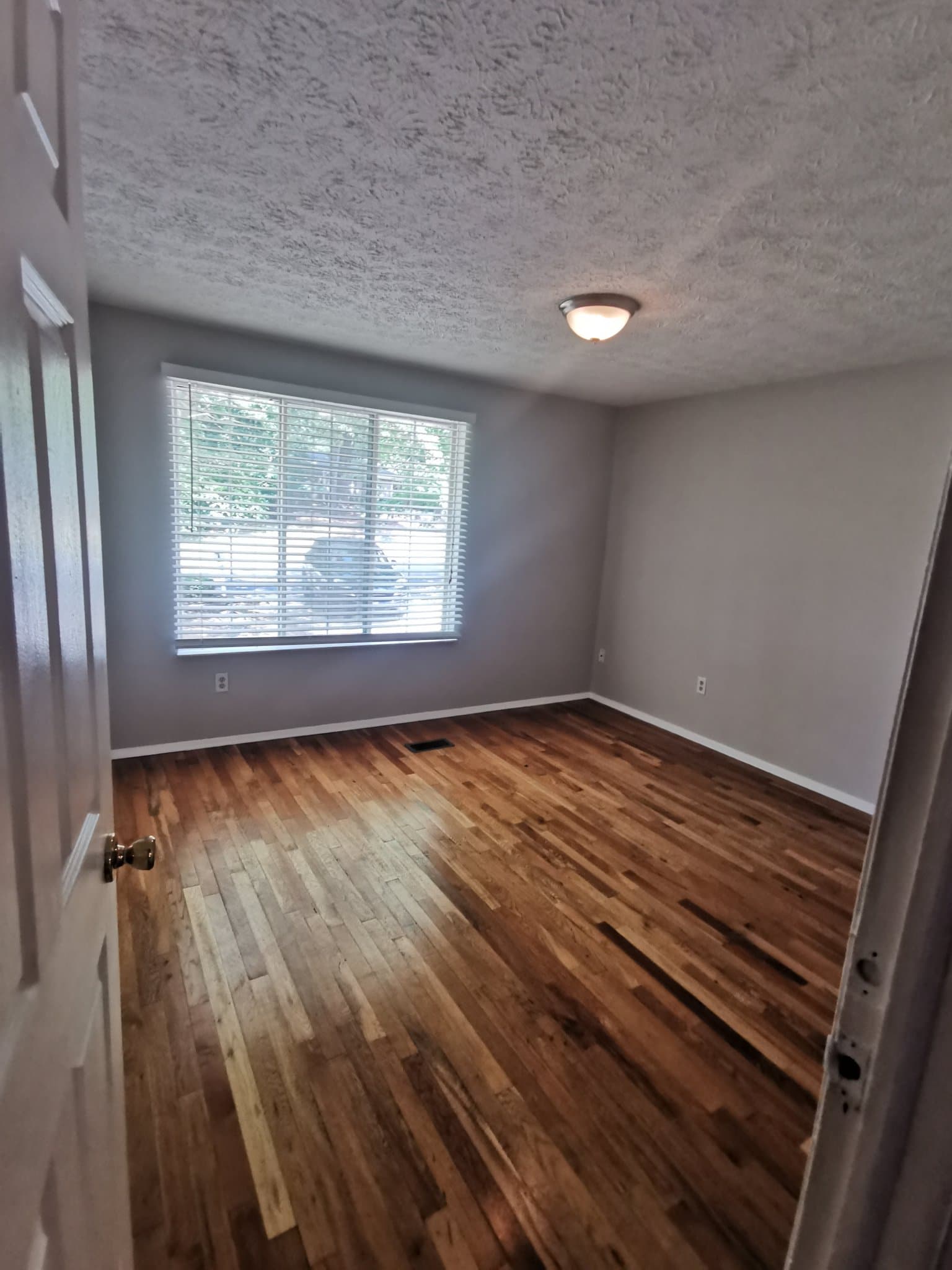 Roswell House: 250 Sheringham Drive