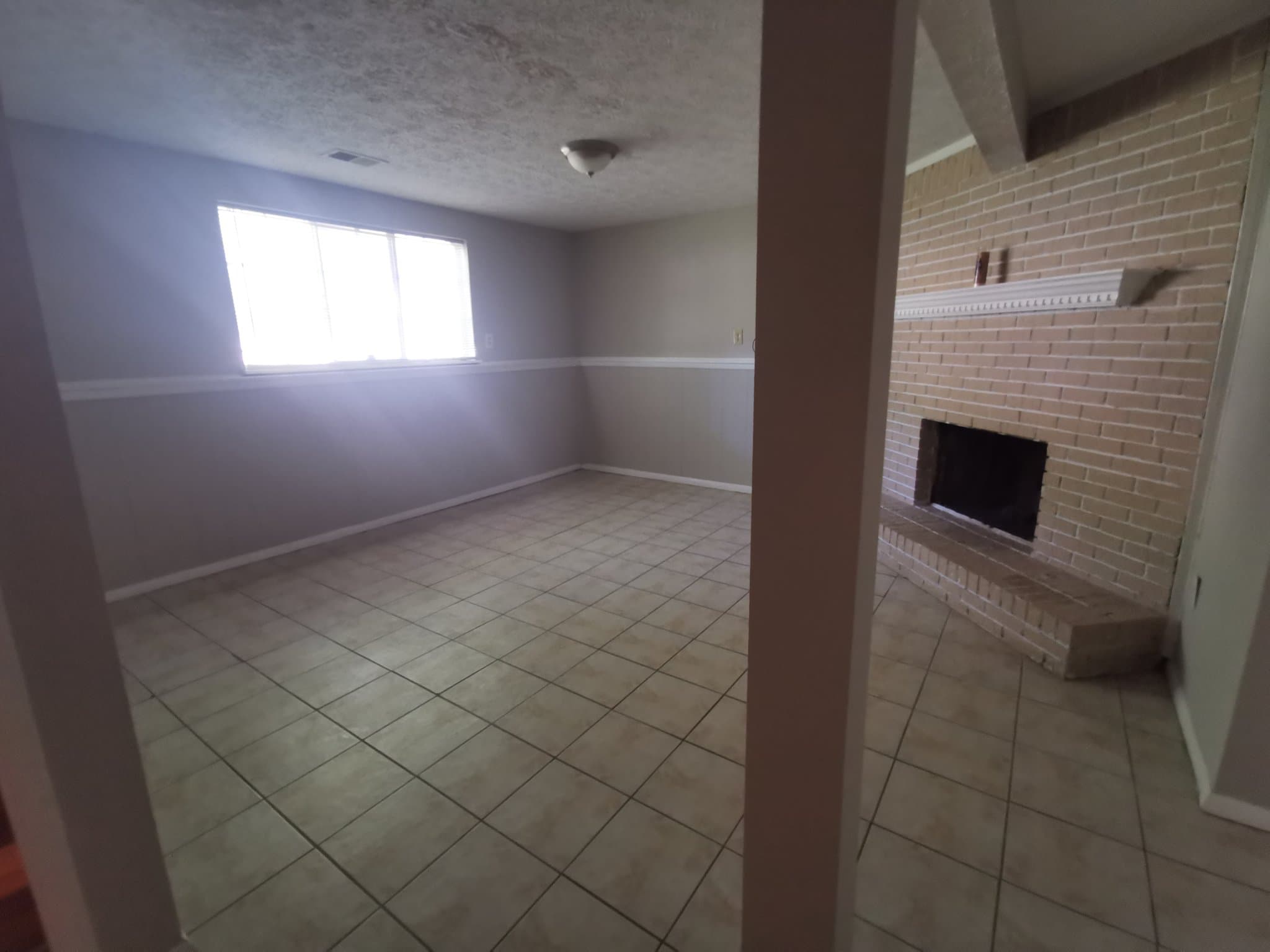 Roswell House: 250 Sheringham Drive