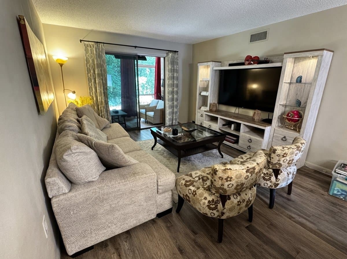 Ocala Condo: 2415 NE 7th St