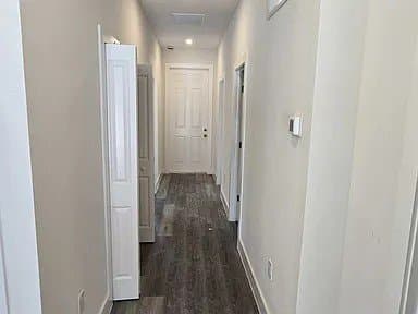 Spring Hill House: 9024 Waterbird Way