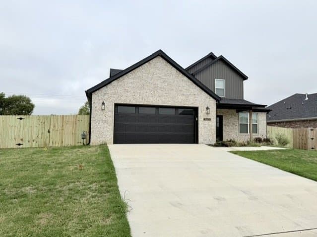 Springdale House: 4750 Cowboy St