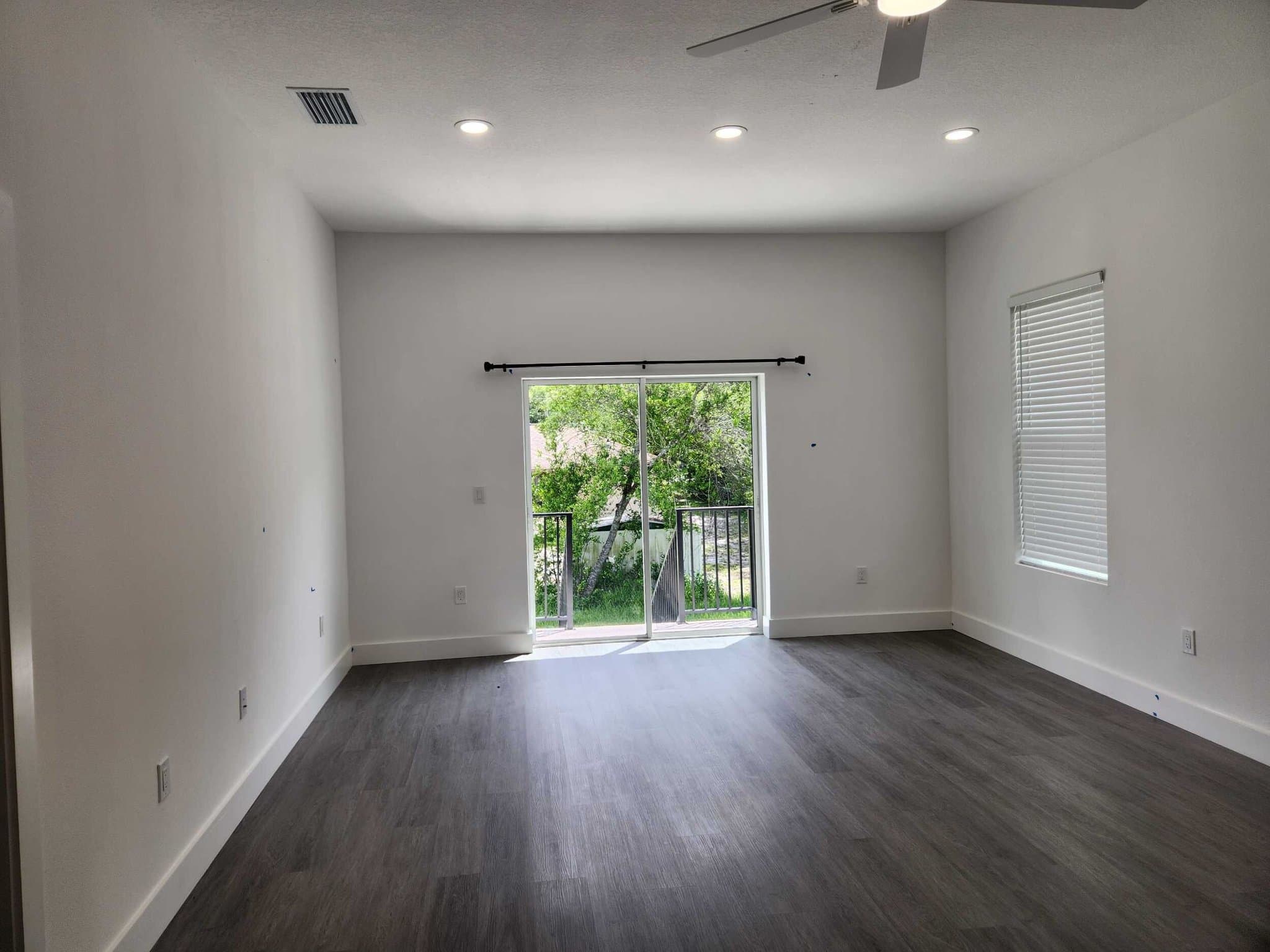 Spring Hill House: 9211 Northcliffe Blvd