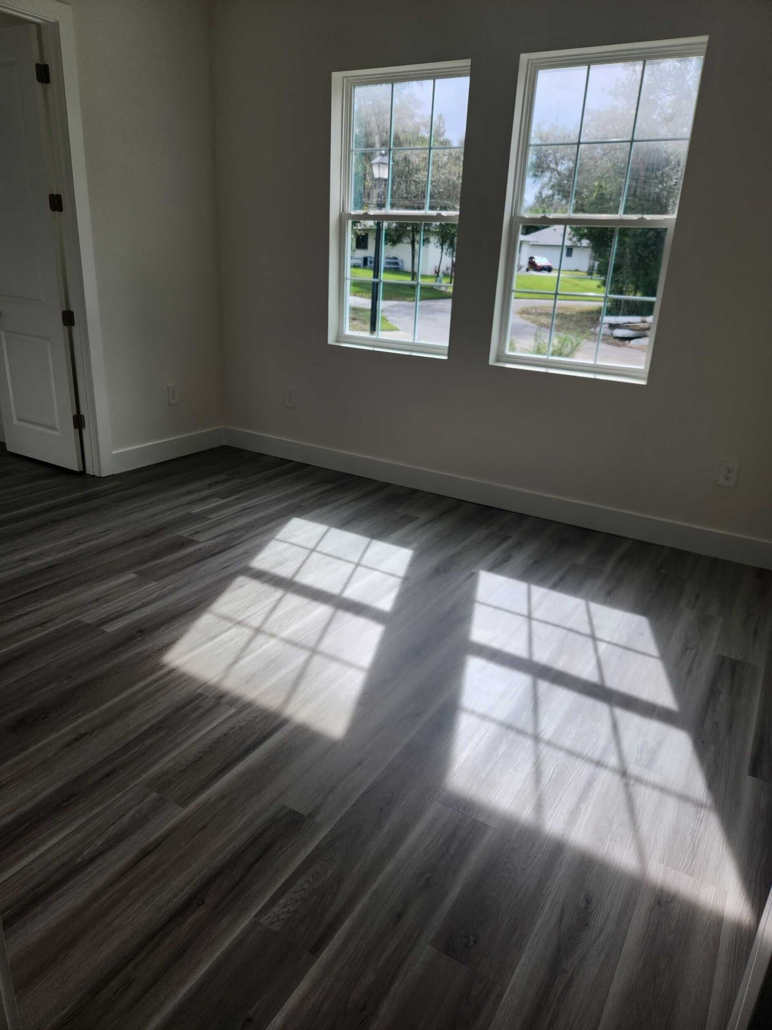 Spring Hill House: 9219 Northcliffe Blvd
