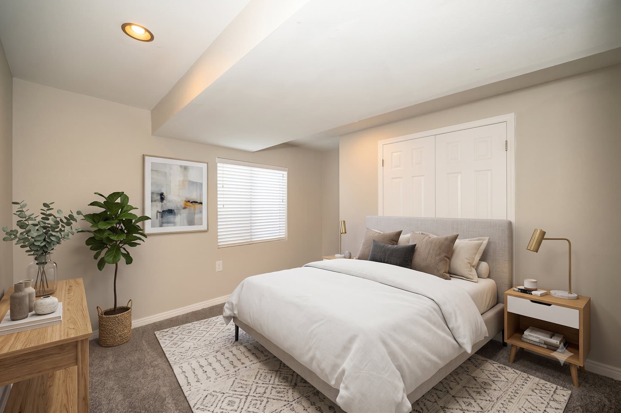 Eagle Mountain House: 3949 E Sioux St