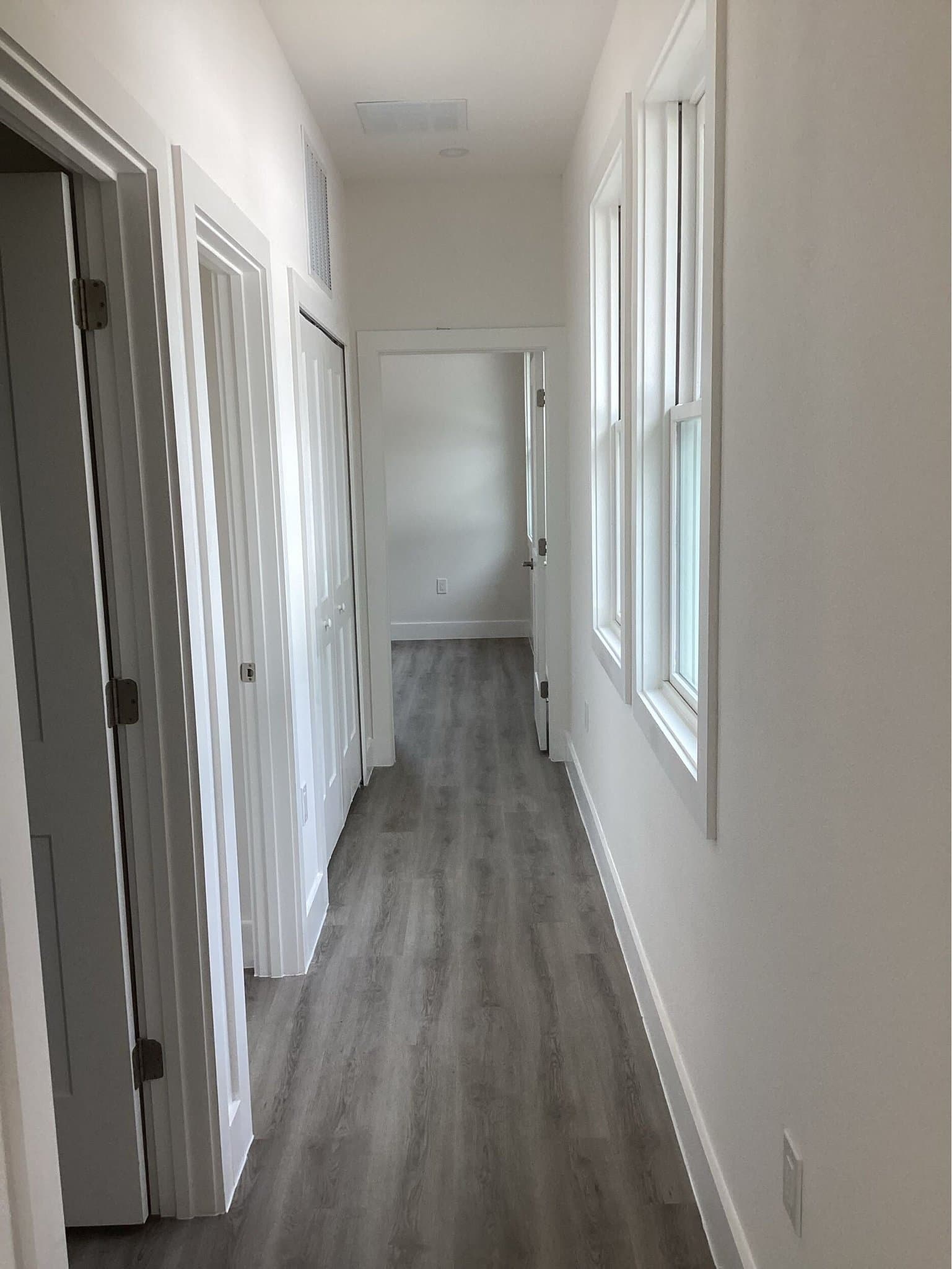 Tampa House: 926 E 11th Ave
