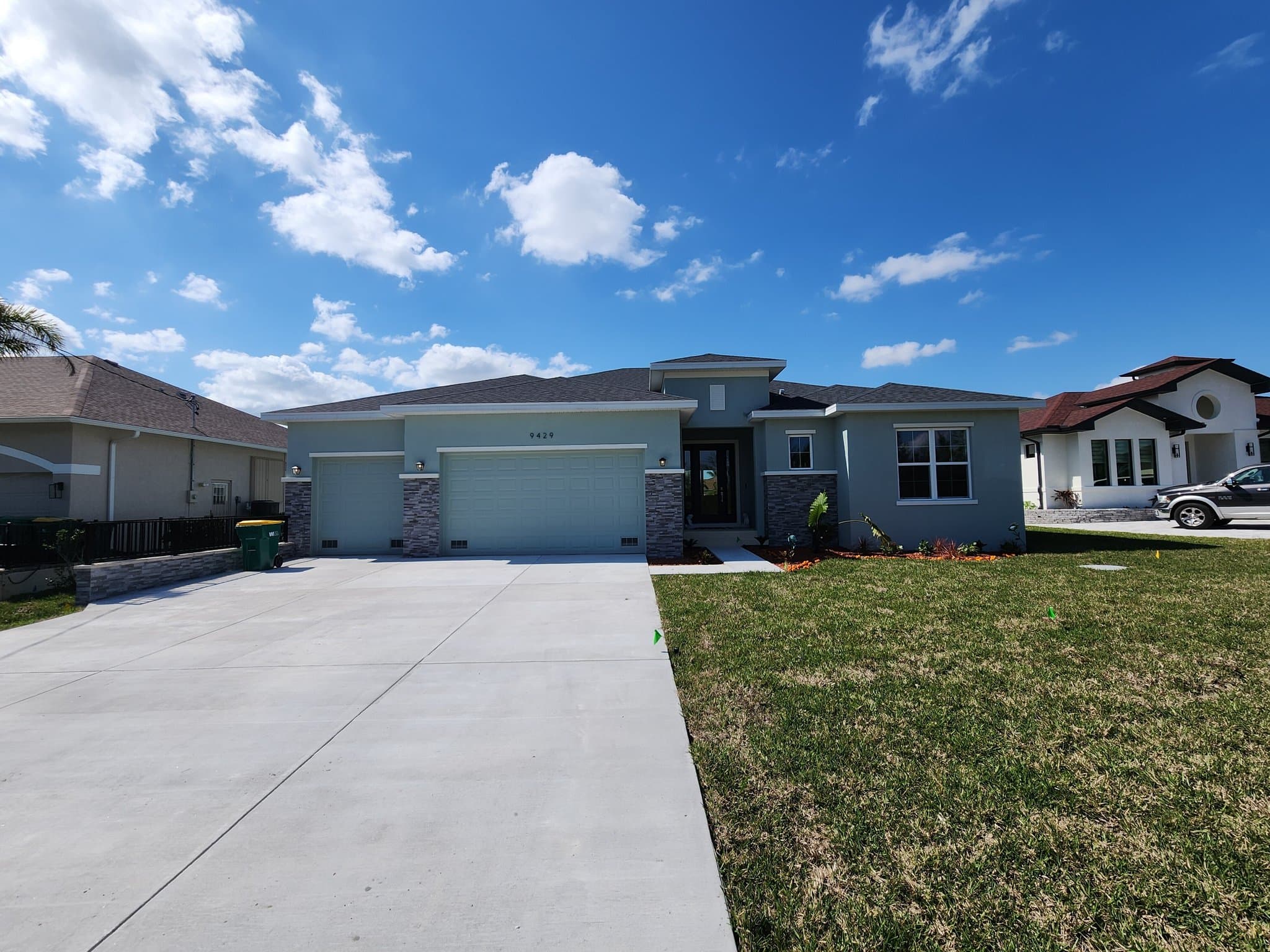 Port Charlotte House: 9429 St Paul Dr