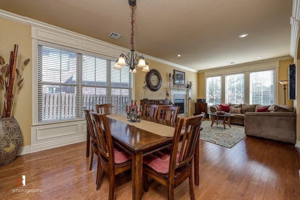 Rogers House: 5404 S Chimay Drive