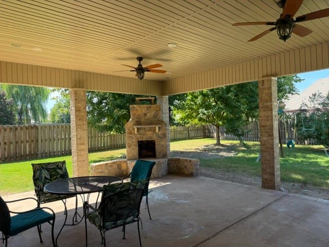 Rogers House: 5404 S Chimay Drive