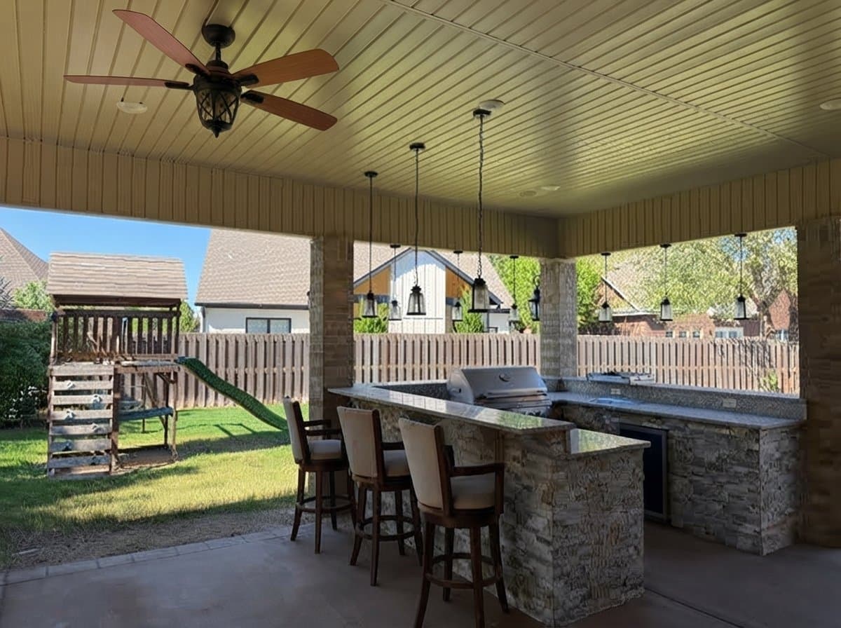 Rogers House: 5404 S Chimay Drive