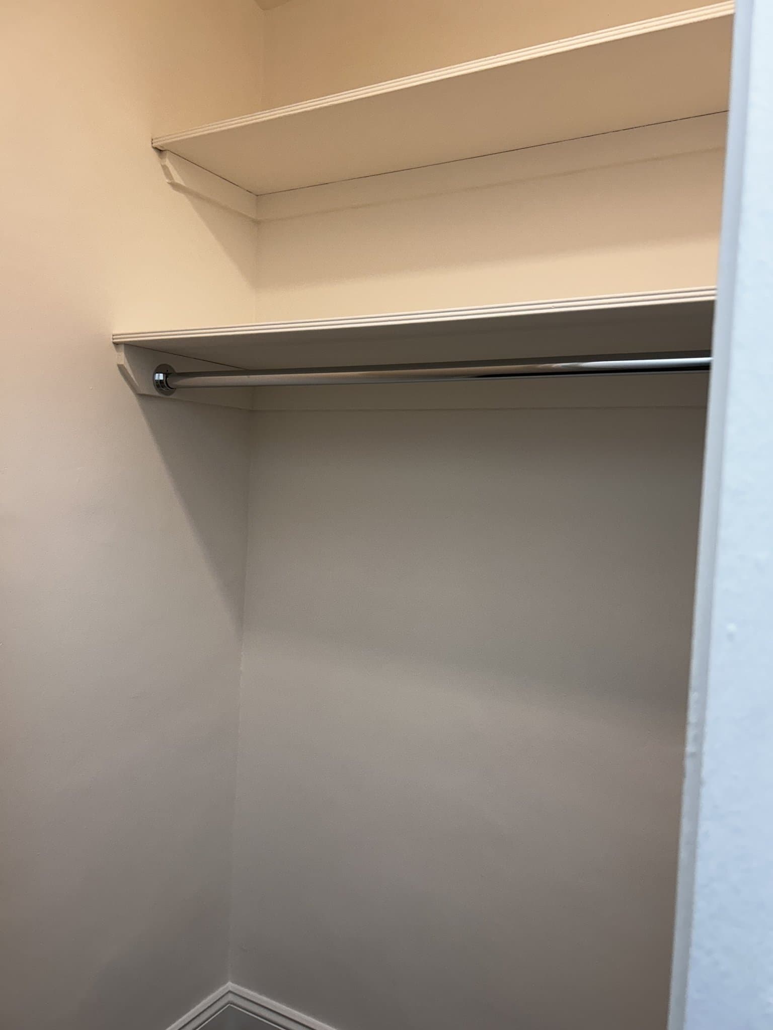 New York Apartment: 145 east 16th St