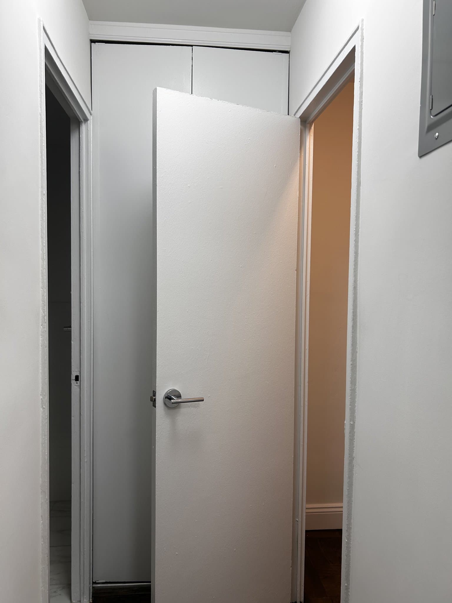 New York Apartment: 145 east 16th St