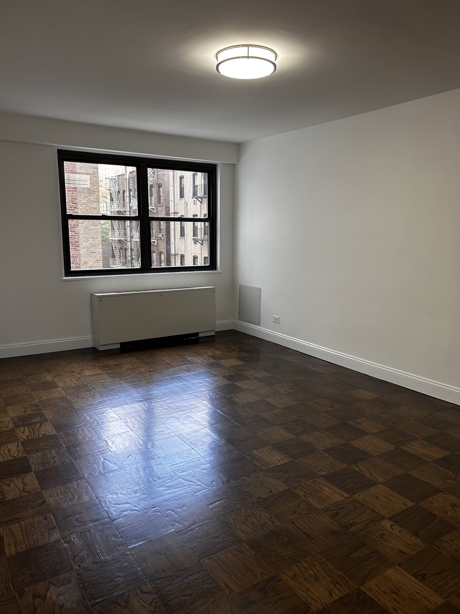 New York Apartment: 145 east 16th St
