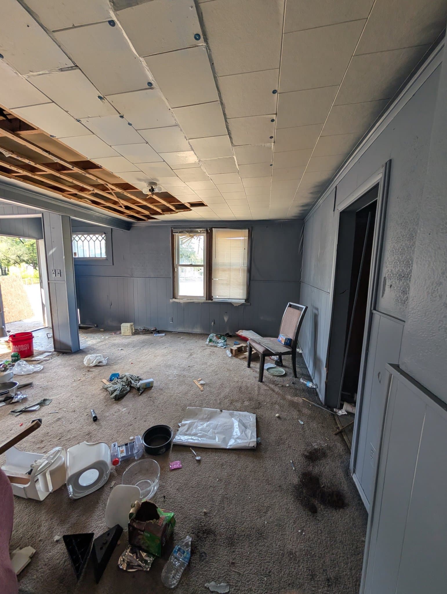 Peoria House: 422 S Louisa St