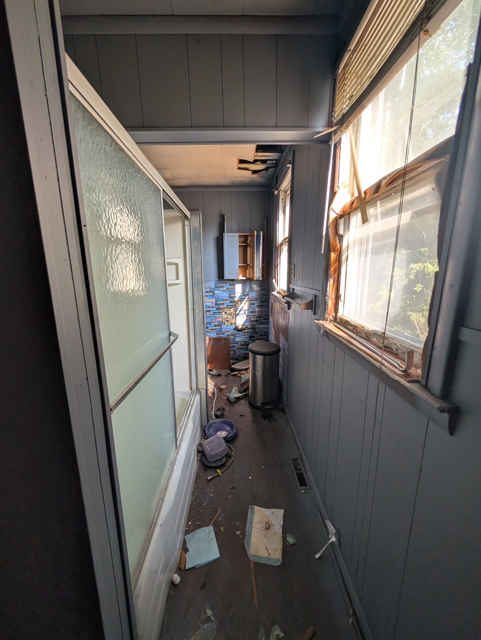 Peoria House: 422 S Louisa St