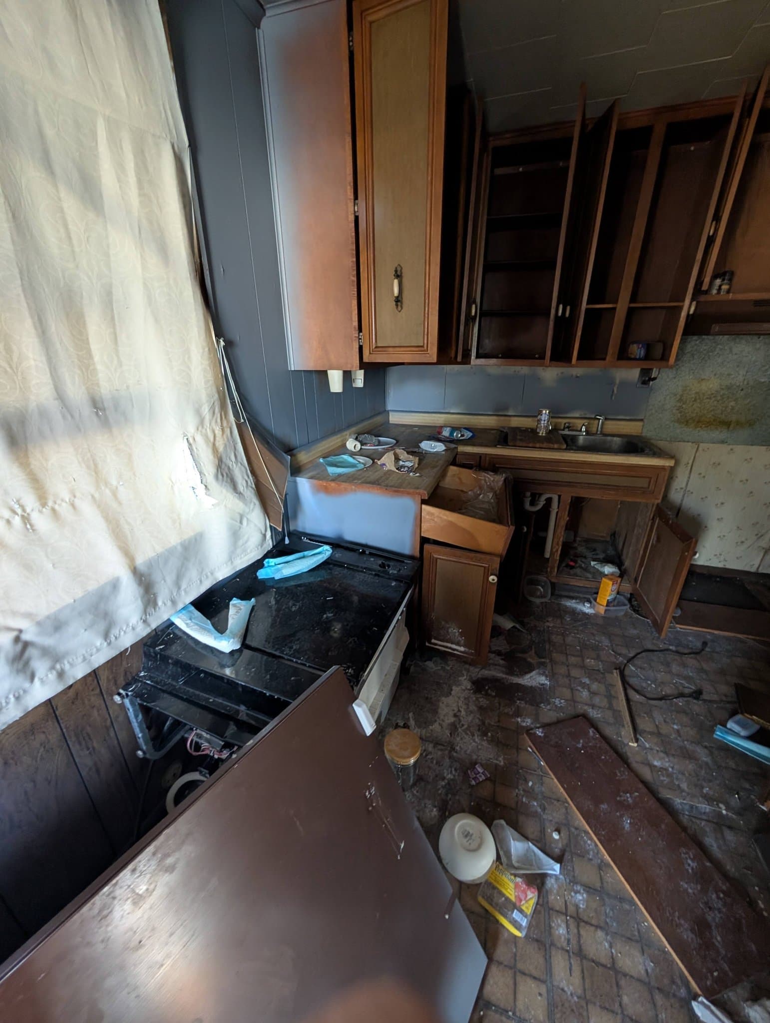 Peoria House: 422 S Louisa St