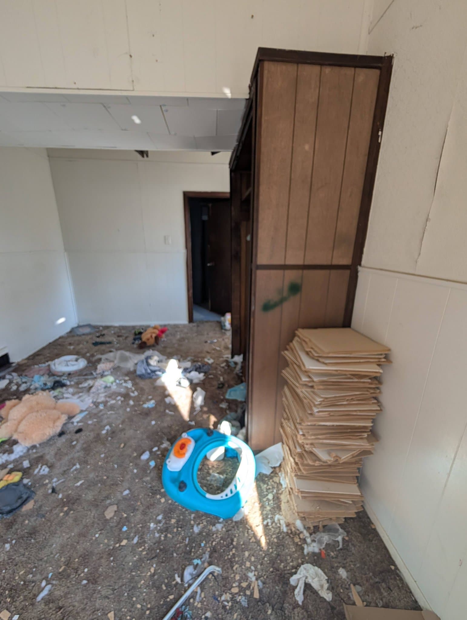 Peoria House: 422 S Louisa St