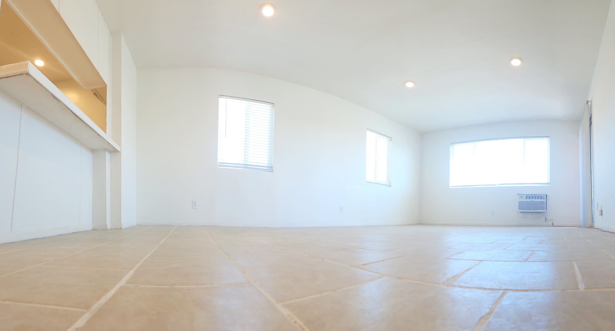Van Nuys Apartment: 8108 Langdon Avenue