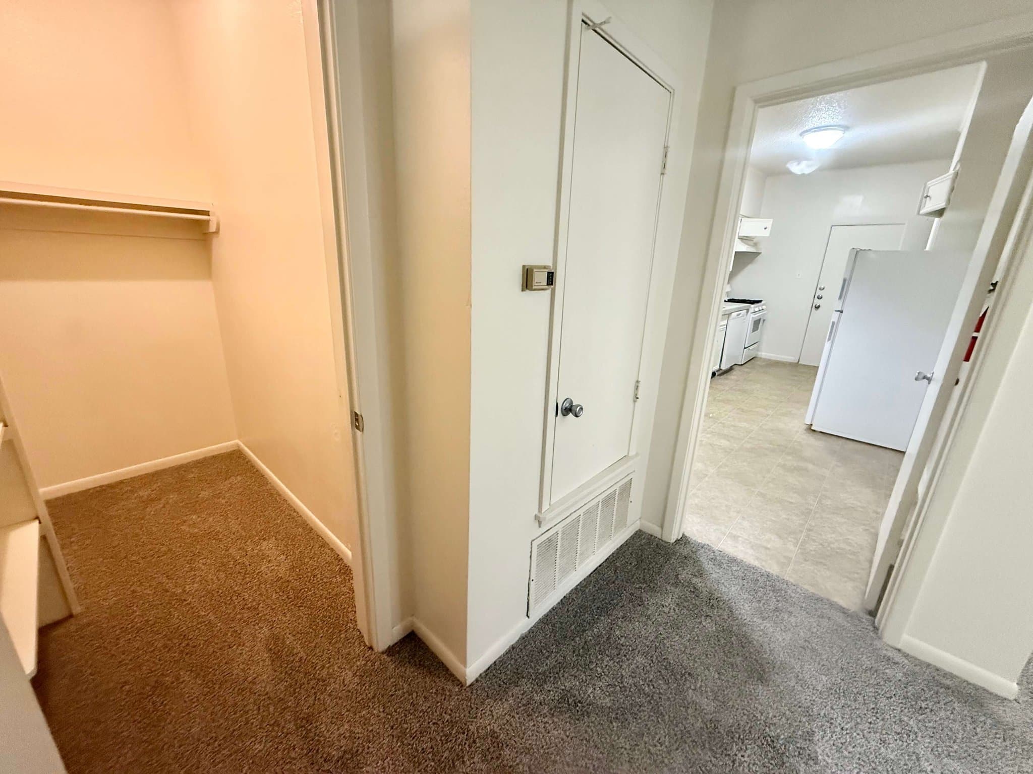 Tyler Multiplex: 420 S Chilton Apt. C