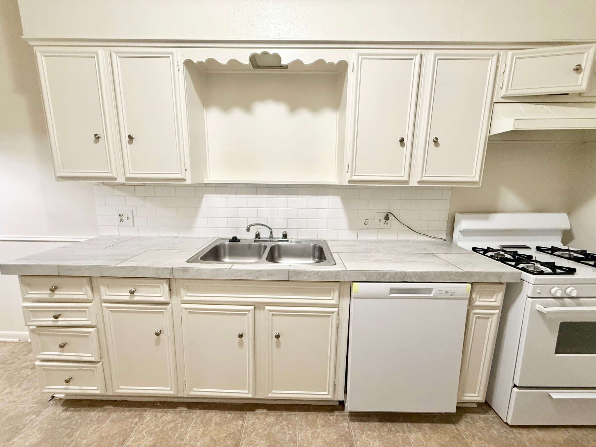 Tyler Multiplex: 420 S Chilton Apt. C