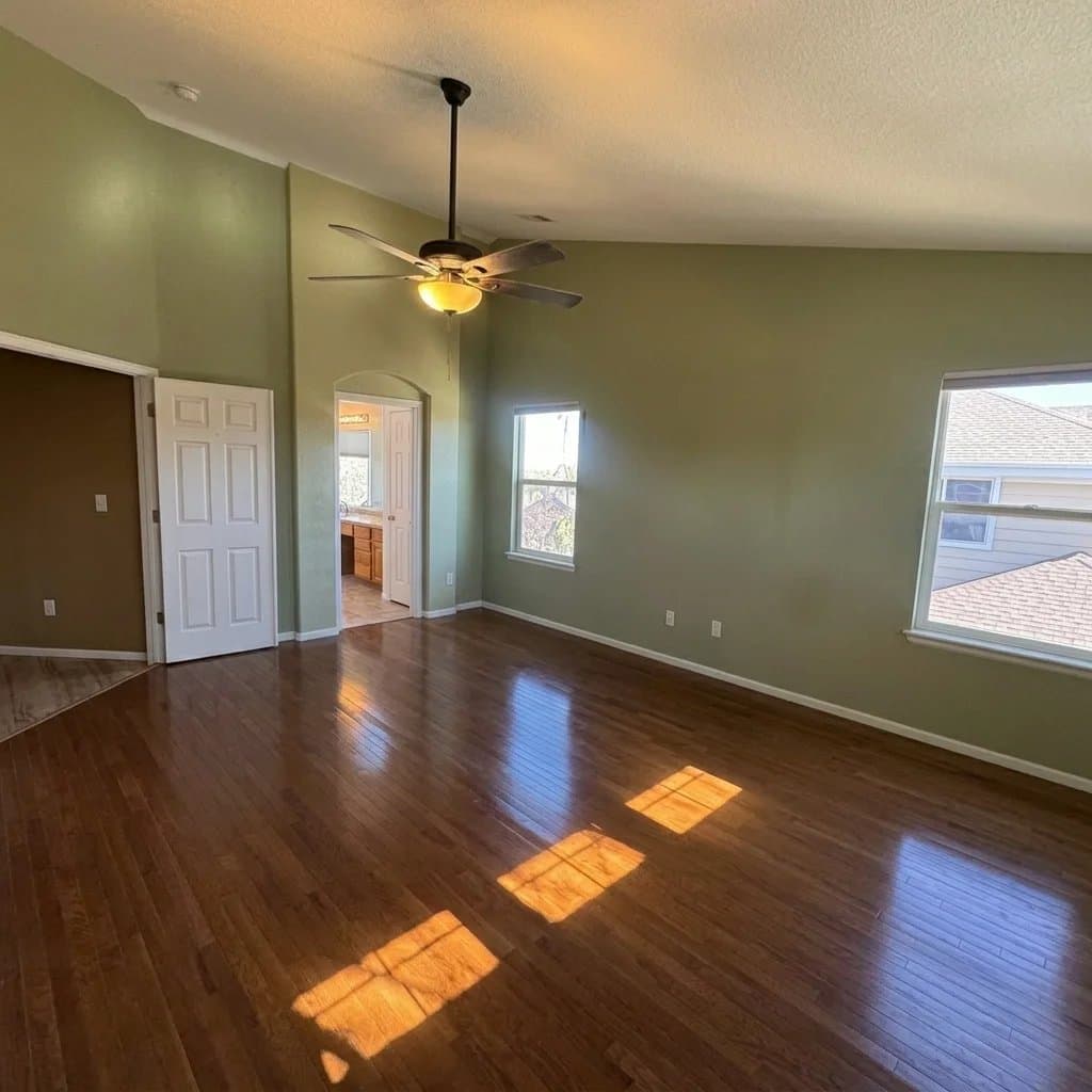 Thornton Condo: 1355 E 100th Ln