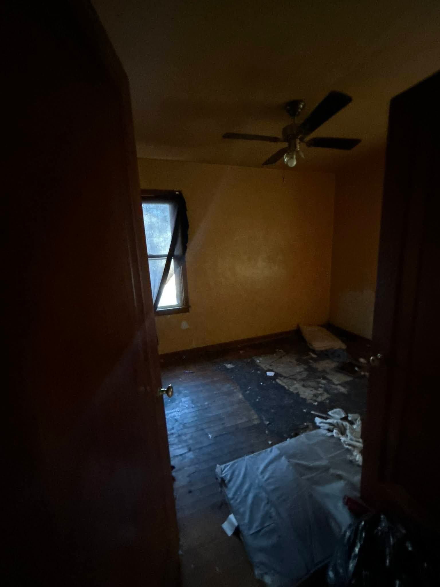 East St. Louis House: 5538 Avon Pl,