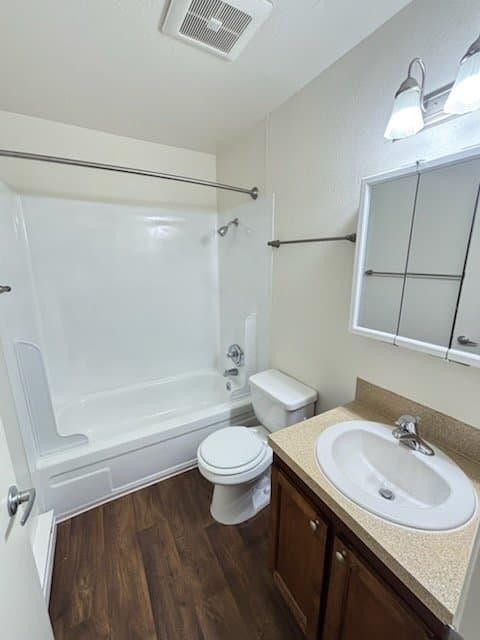 Beaverton Apartment: 3950 SW 102nd Ave