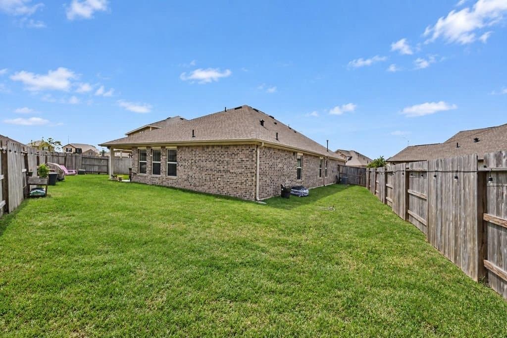 Katy House: 2916 Eden Lake Ln