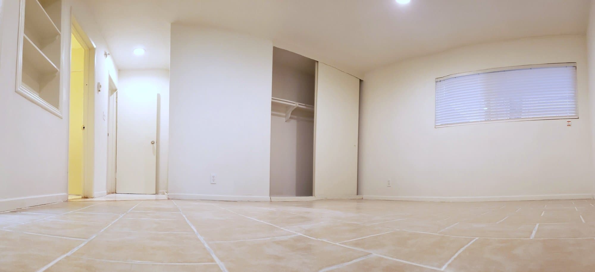 Van Nuys Apartment: 8108 Langdon Avenue