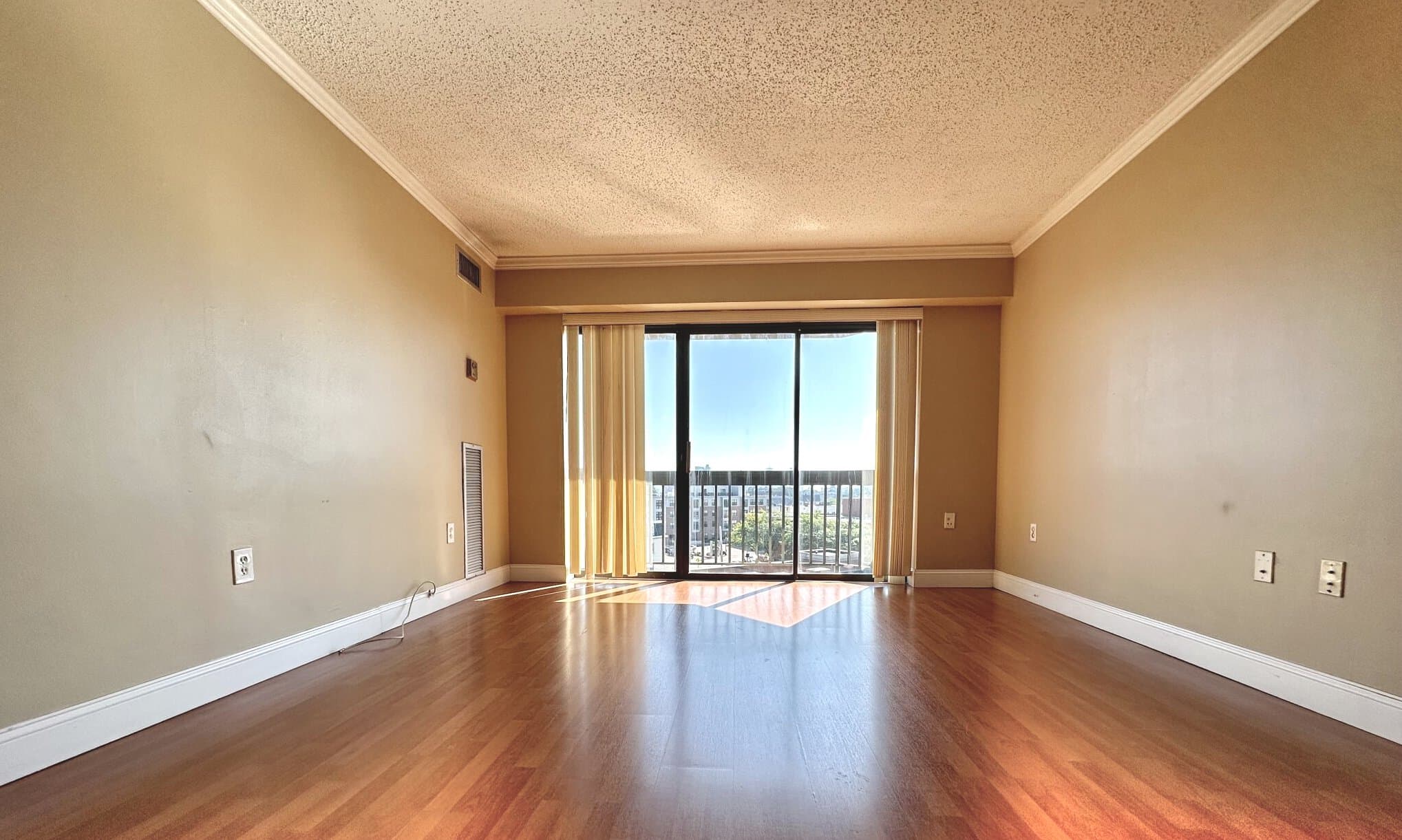 Boston Condo: 15 North Beacon St.