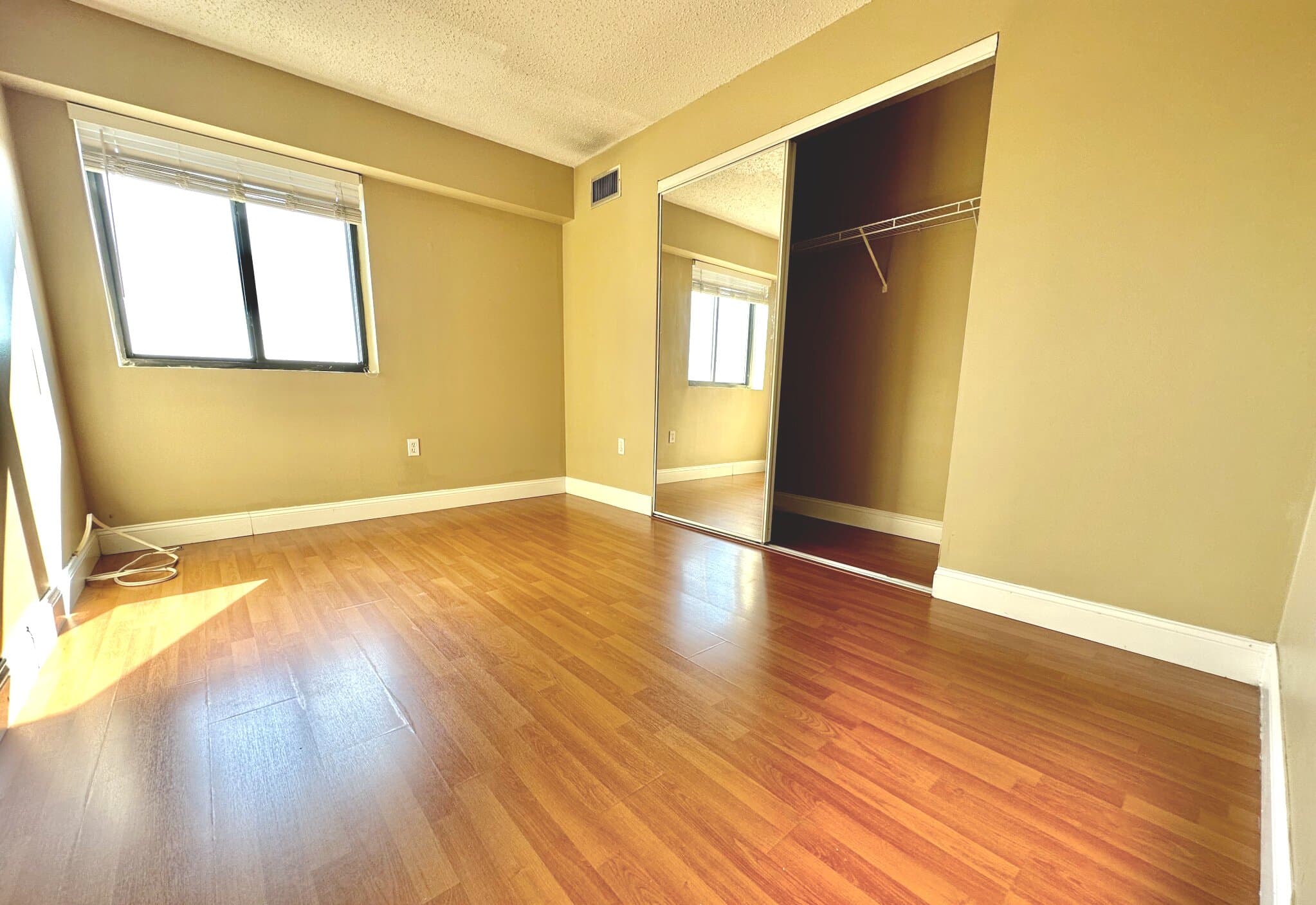 Boston Condo: 15 North Beacon St.
