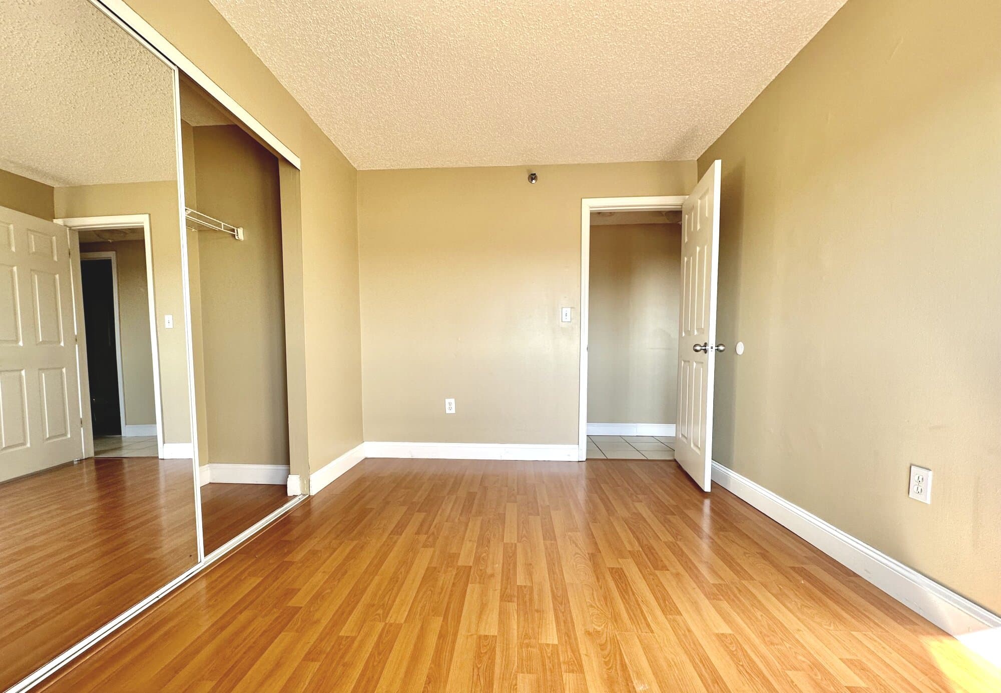 Boston Condo: 15 North Beacon St.