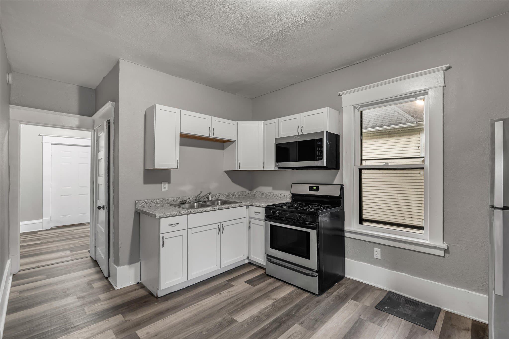 Davenport House: 735 Sylvan Ct