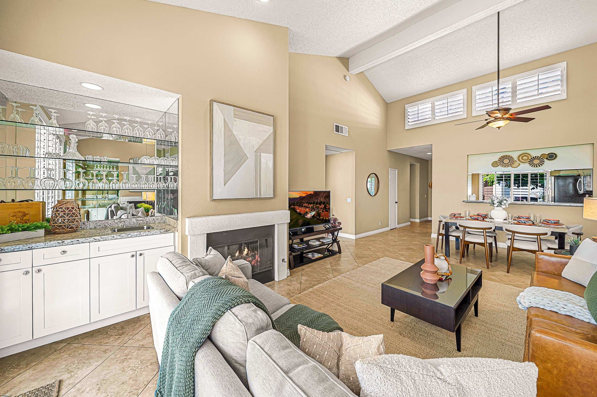 La Quinta House: 55706 Riviera