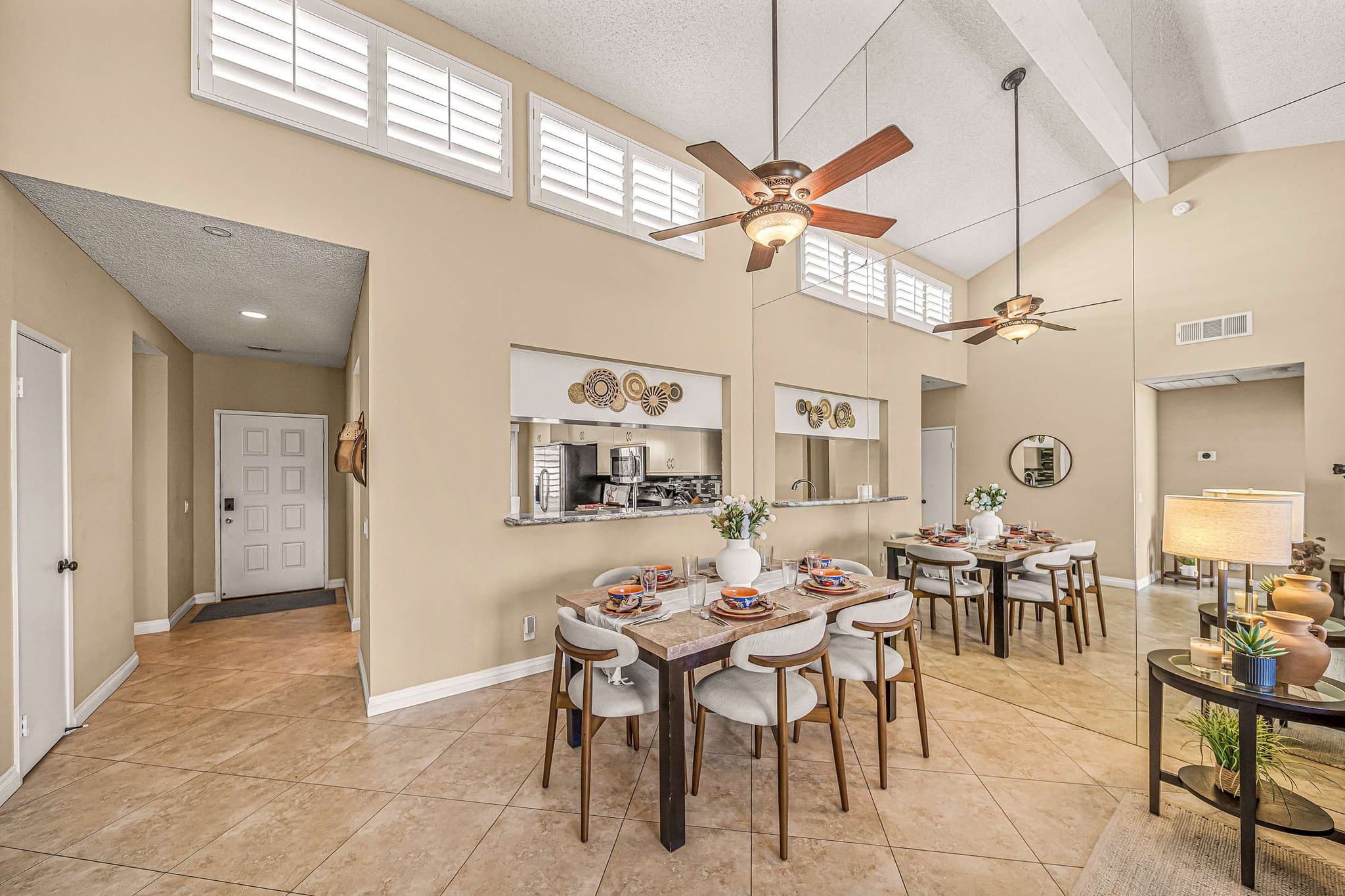 La Quinta House: 55706 Riviera