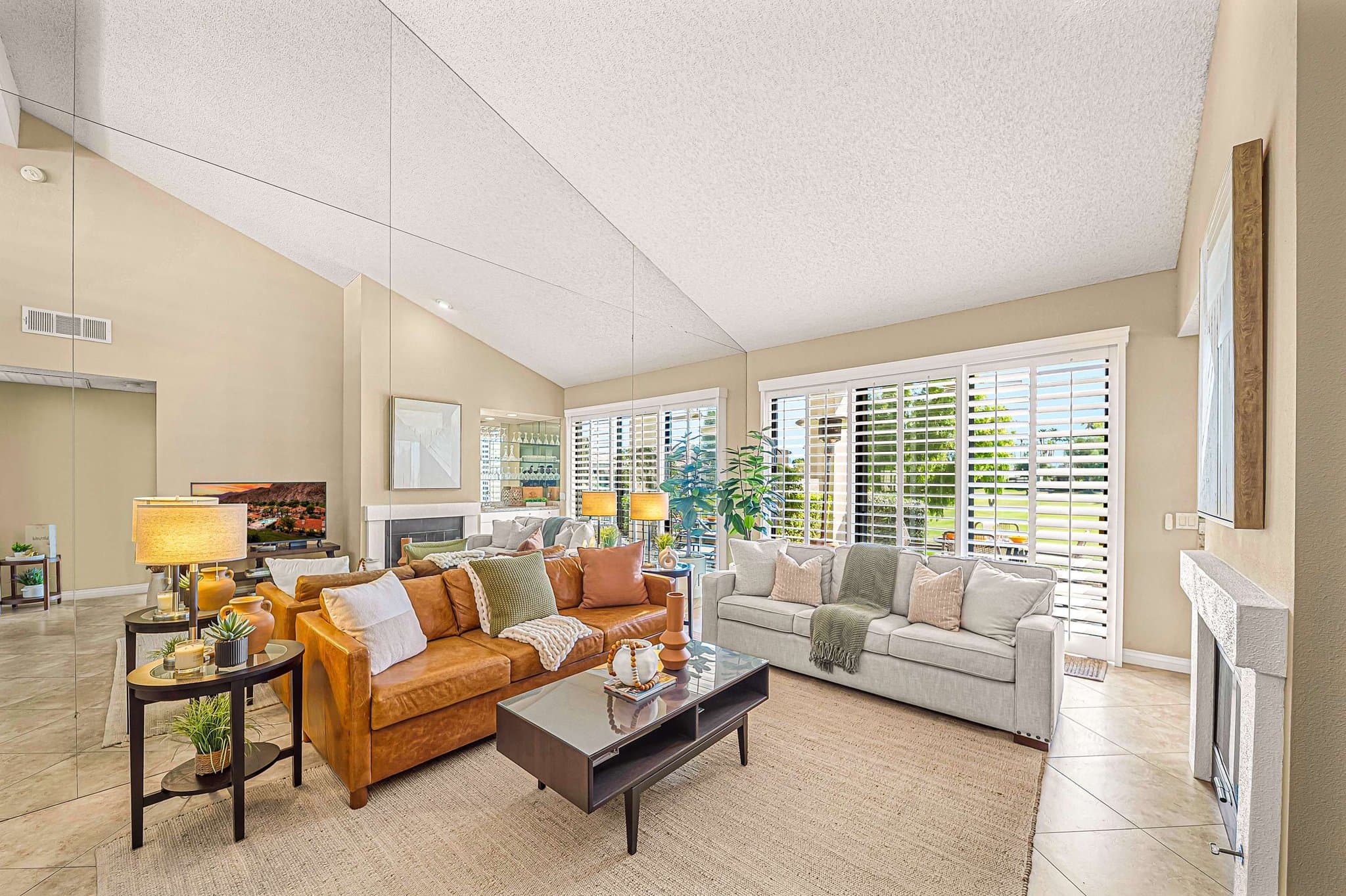 La Quinta House: 55706 Riviera