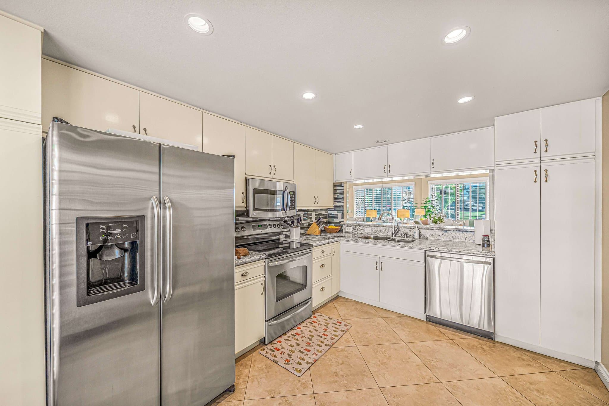 La Quinta House: 55706 Riviera
