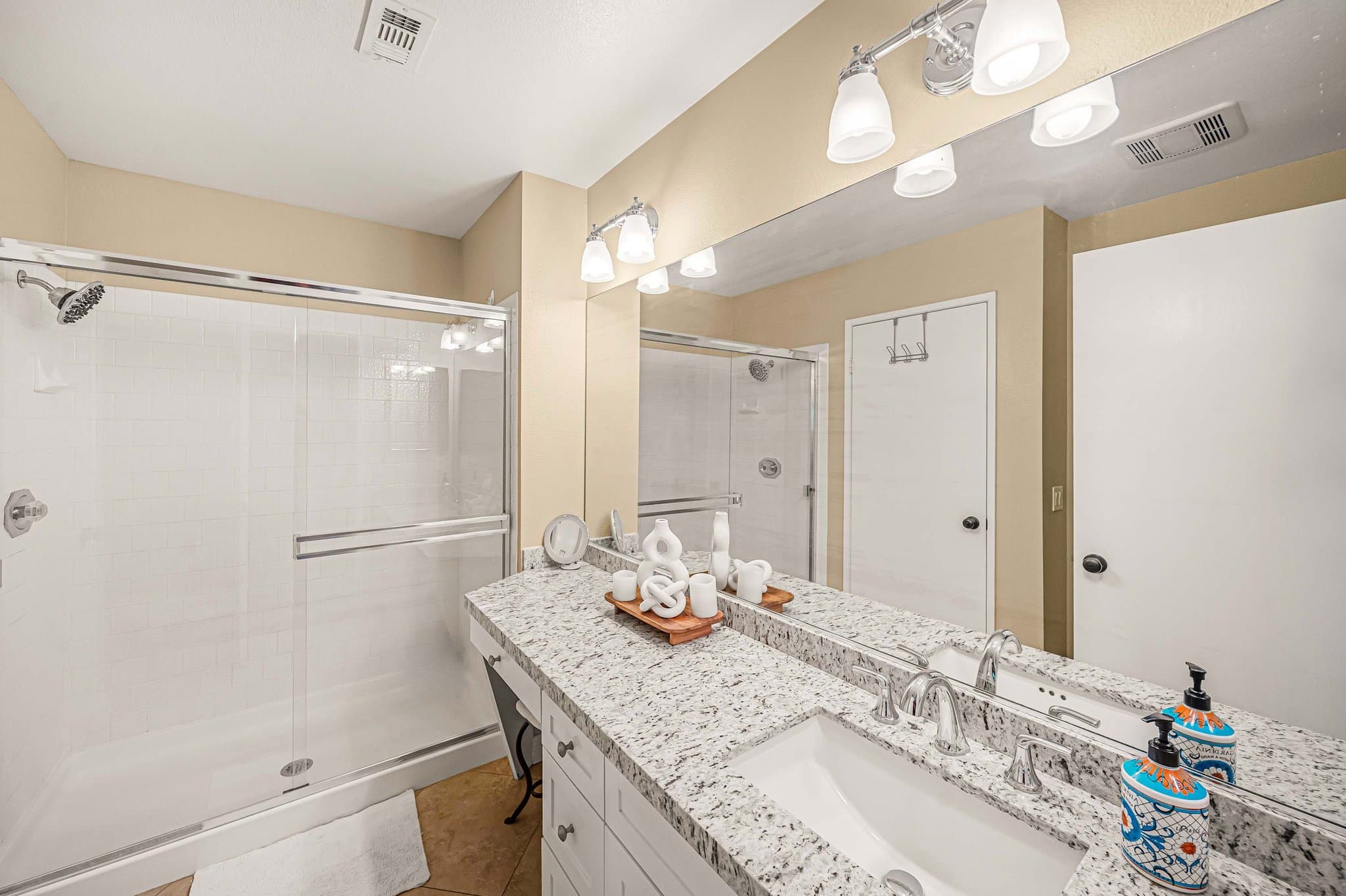 La Quinta House: 55706 Riviera