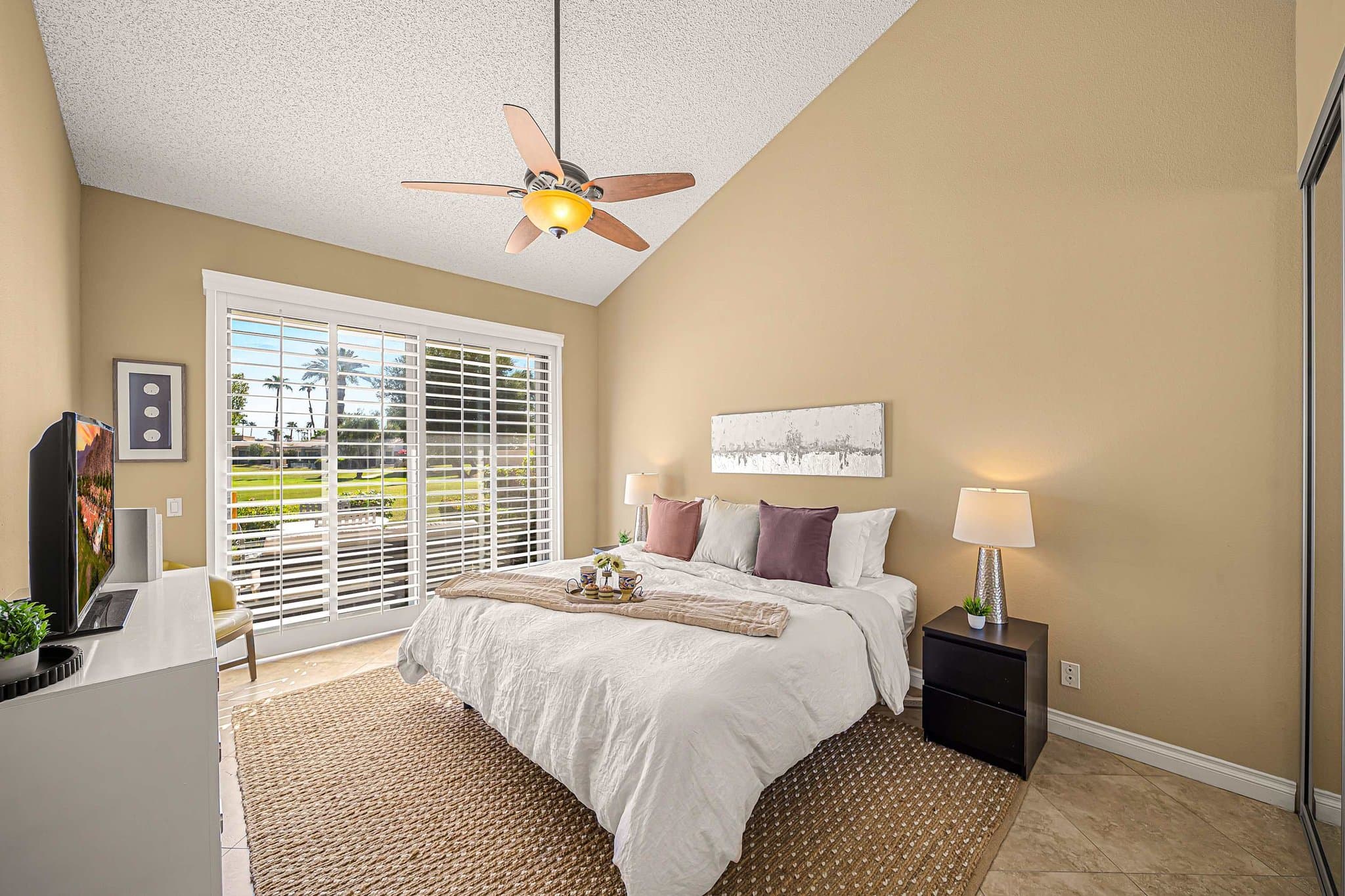La Quinta House: 55706 Riviera