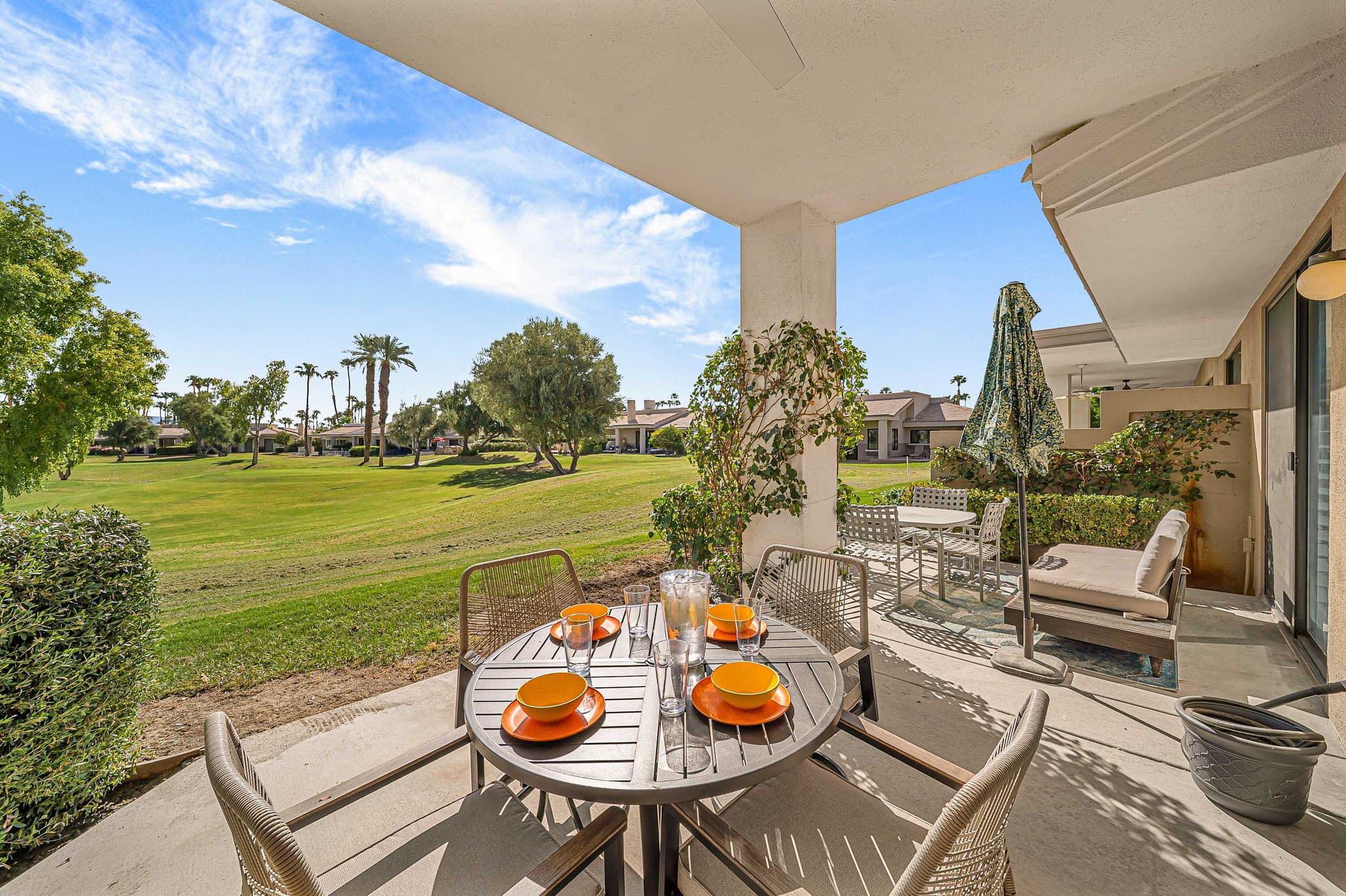 La Quinta House: 55706 Riviera