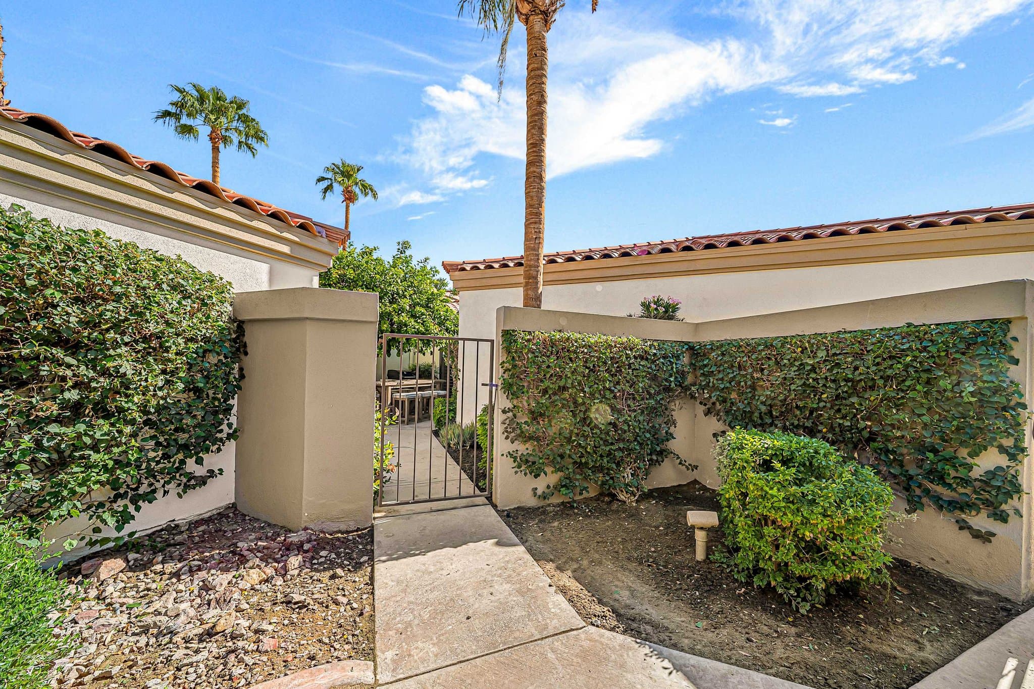 La Quinta House: 55706 Riviera