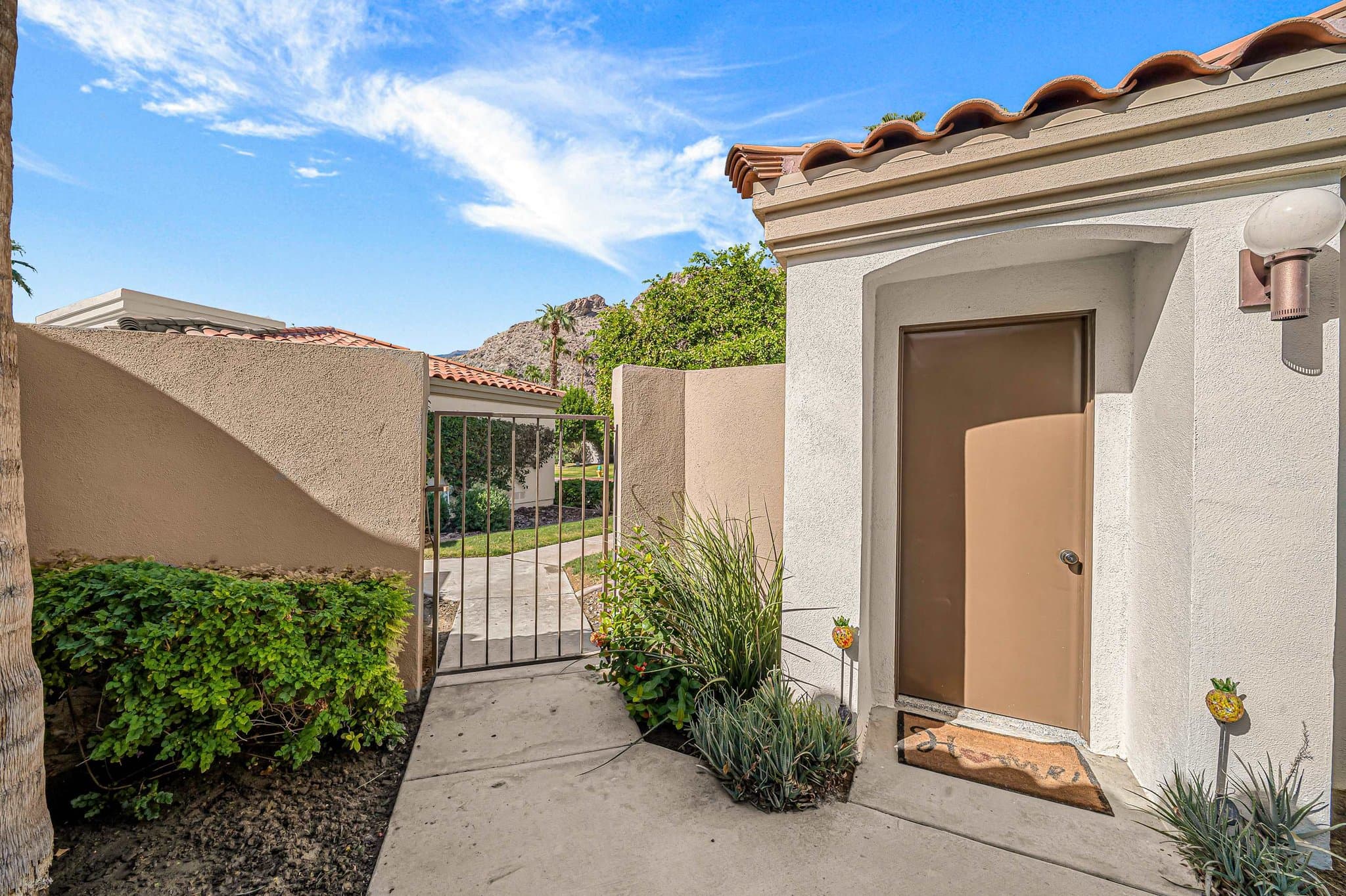 La Quinta House: 55706 Riviera